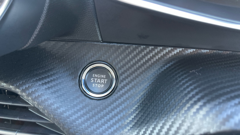 Peugeot 208 1.2 PureTech 100 Allure Premium + 5dr Petrol Hatchback